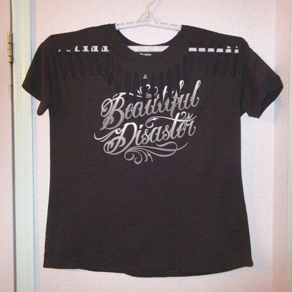 Beautiful Disaster Don't Judge Me T-Shirt Size 2X Slashed Moody Grunge Baddie - Picture 2 of 9